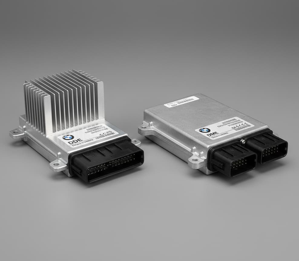 Variklio valdymo bloko (DDE/DME) klonavimas-pririšimas